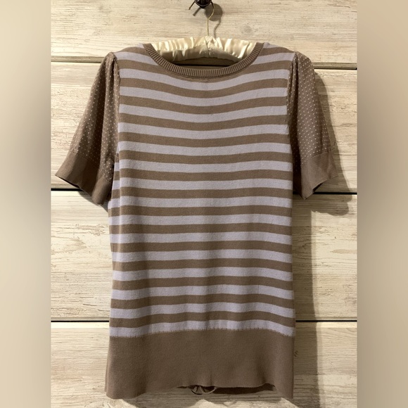 Anthropologie (Moth) Sweater; Lavender & Light Brown - Picture 2 of 4